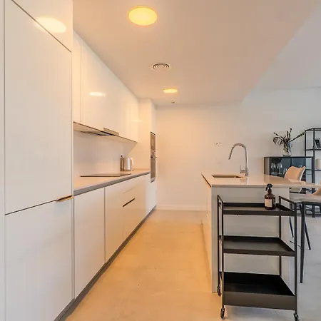 아파트 Modern Ii With Sea View And Terrace Ii