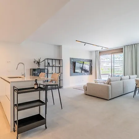 Modern Ii With Sea View And Terrace Ii * אסטפונה